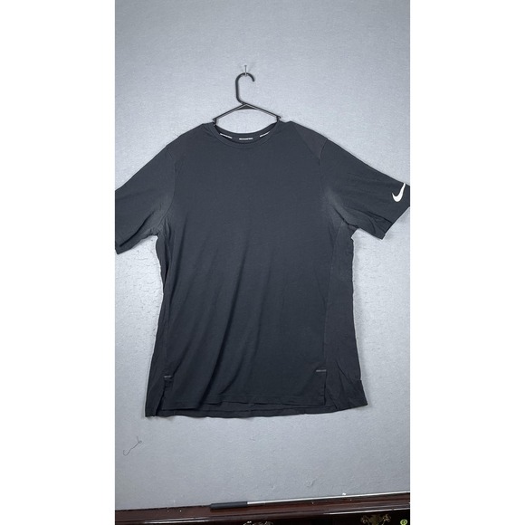 Nike Dri-FIT Shirt Mens Large Black Basketball Athletic Lightweight Short Sleeve - Picture 1 of 9